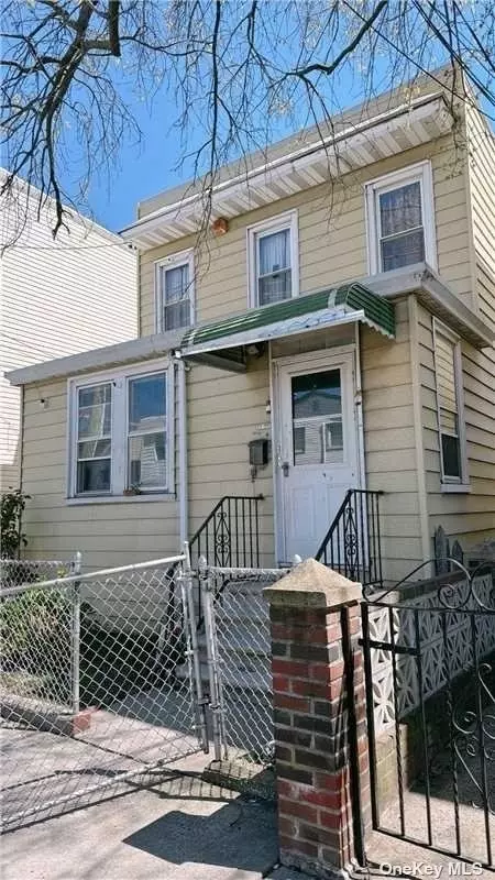 20-09 126th St, Flushing, NY 11356