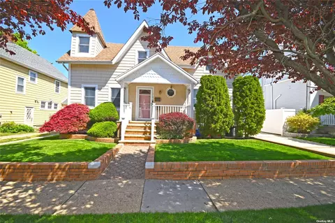 703 Arlington Ave, Baldwin, NY 11510