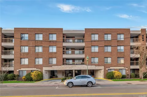 376 Central Ave #4-G, Lawrence, NY 11559