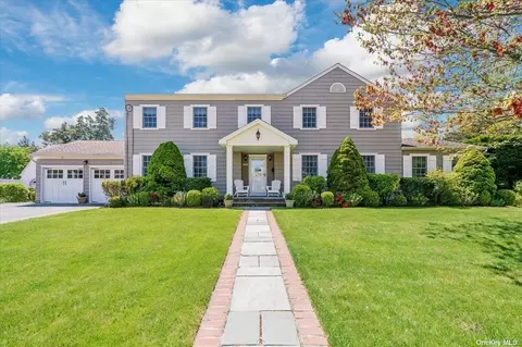 138 Dartmouth Rd, Massapequa, NY 11758
