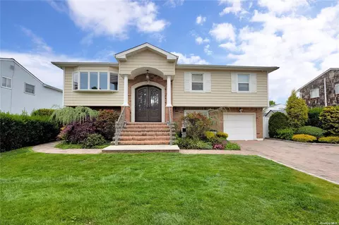 236 Garden Pl, West Hempstead, NY 11552