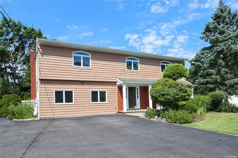 673 Deer Park Ave, Dix Hills, NY 11746