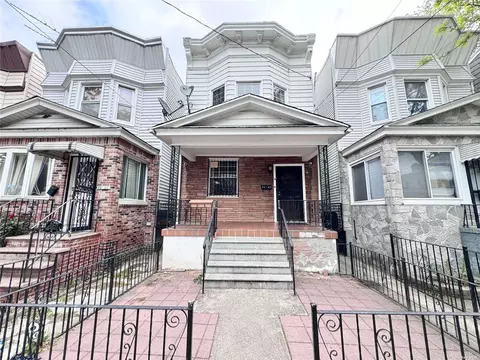 88-29 86th St, Woodhaven, NY 11421