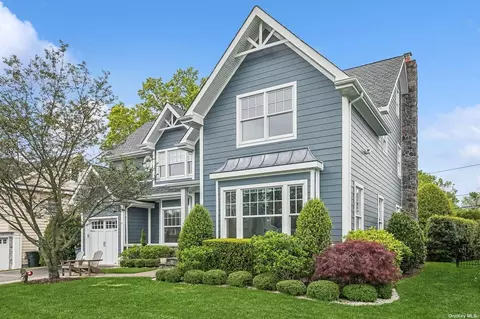 164 Kildare Rd, Garden City, NY 11530