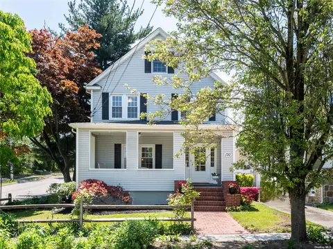 130 Bayview Ave, Port Washington, NY 11050