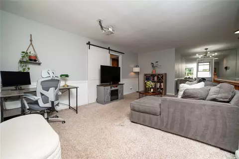 230-12 Kingsbury Ave #B, Bayside, NY 11364