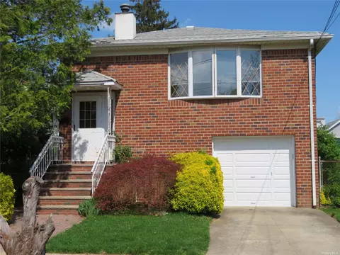 12-17 148th St, Whitestone, NY 11357
