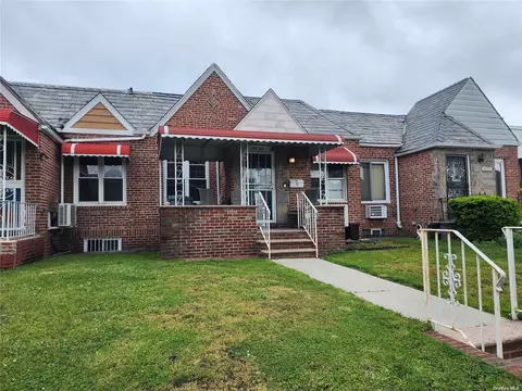 57-69 80th St, Middle Village, NY 11379