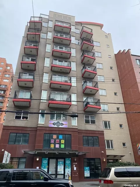 132-18 41st Ave #3A, Flushing, NY 11355