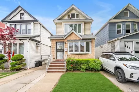 104-63 110th St, Richmond Hill South, NY 11419