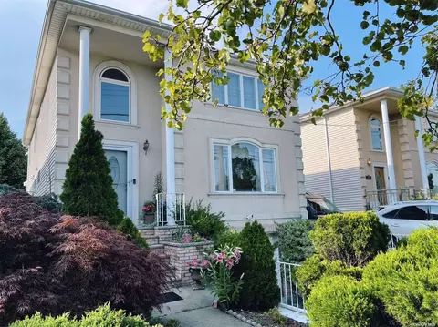 4739 Hylan Blvd, Staten Island, NY 10312