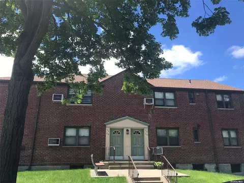 56-26 244th St #GUPPER, Douglaston, NY 11362