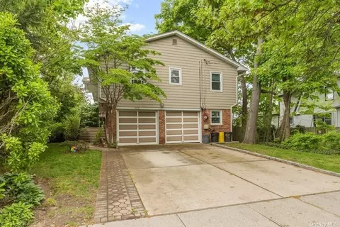 906 Northfield Rd, Woodmere, NY 11598