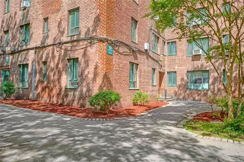 1501 Metropolitan Ave #8D, Bronx, NY 10462