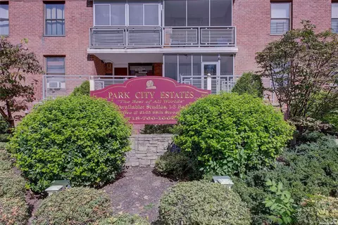 61-55 98th St #16J, Rego Park, NY 11374
