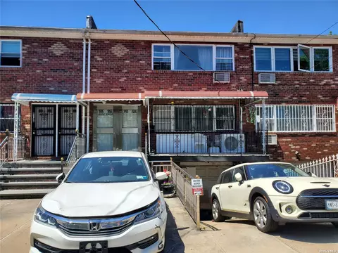 87-04 168th Pl, Jamaica, NY 11432