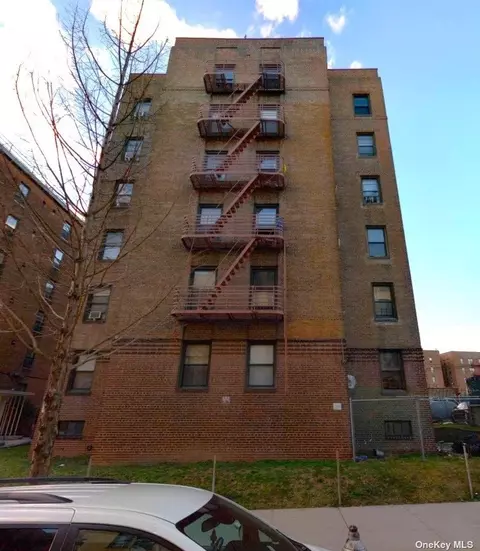 86-25 Dongan Ave #1B, Elmhurst, NY 11373