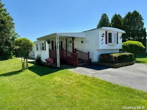 703 Fresh Pond Ave #54, Calverton, NY 11933