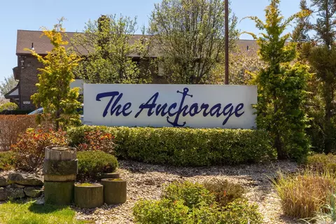353 Mariners Way #353, Copiague, NY 11726