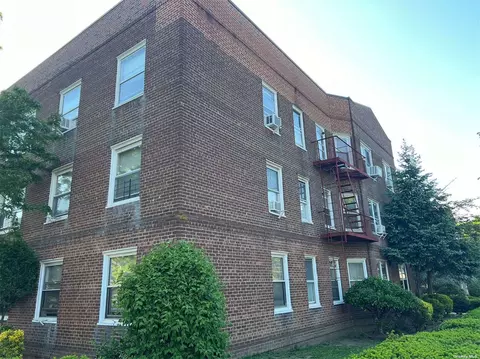 141-24 79th Ave #3B, Flushing, NY 11367