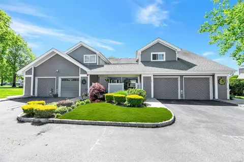 282 Dockside #282, Moriches, NY 11955