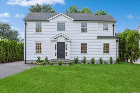 220 Nassau Blvd, Garden City, NY 11530