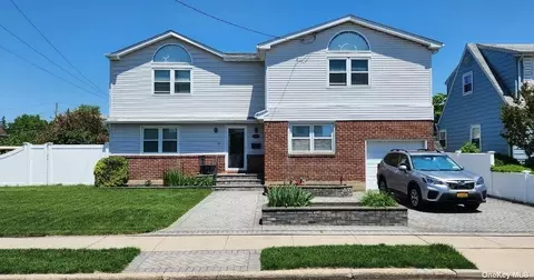 1036 Merillon Ave, Westbury, NY 11590