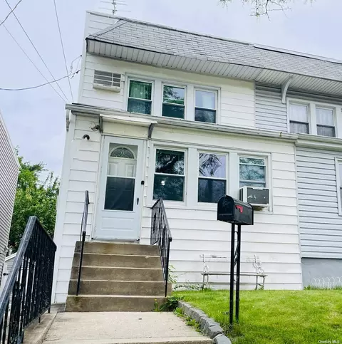 42-17 248th St, Little Neck, NY 11363