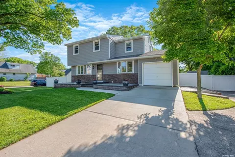 100 Nostrand Ave, Port Jefferson Station, NY 11776