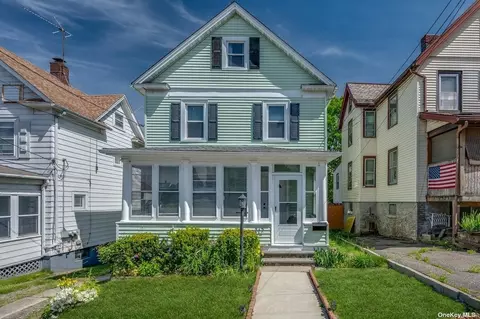 312 Bay St, Peekskill, NY 10566