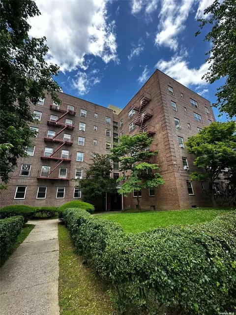 147-37 38th Ave #C44, Flushing, NY 11355