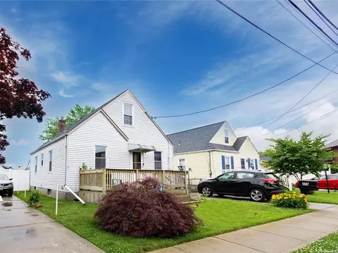1587 Marshall St, Elmont, NY 11003