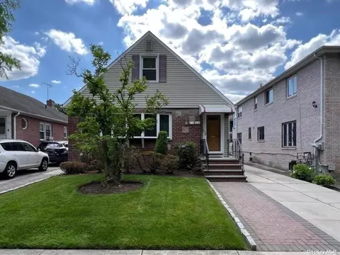 69-70 230th St, Bayside, NY 11364