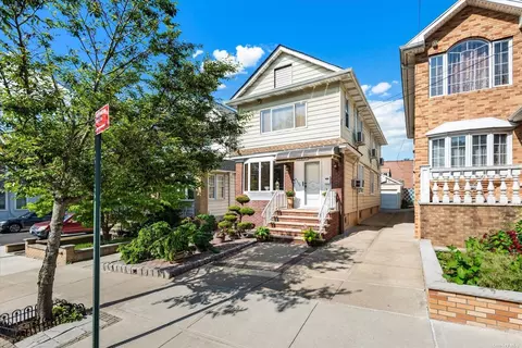 81-03 88th St, Glendale, NY 11385