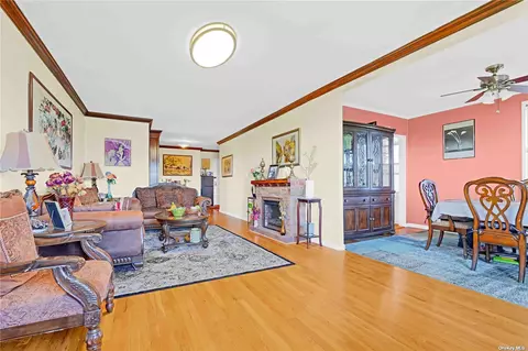 23-55 Bell Blvd #6, Bayside, NY 11360