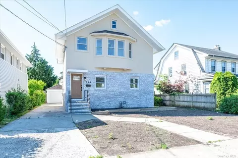 329 Pacific Ave, Cedarhurst, NY 11516
