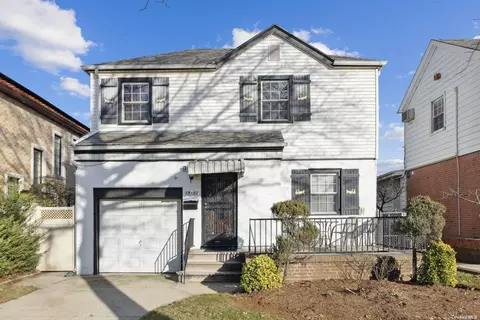 75-07 194th St, Fresh Meadows, NY 11366