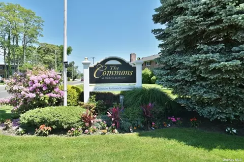 244 Edmunton #J-16, North Babylon, NY 11703