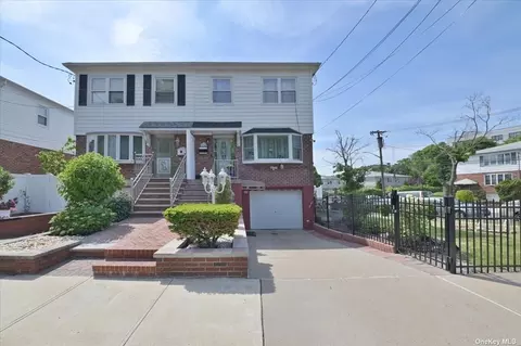 21-04 144th St, Whitestone, NY 11357