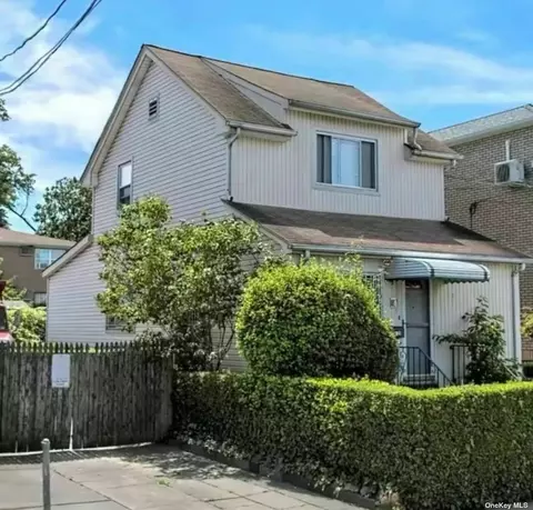 46-24 Burling St, Flushing, NY 11355
