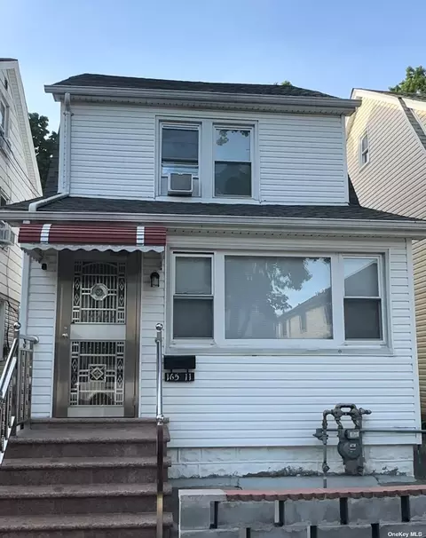 165-11 78th Ave, Flushing, NY 11366