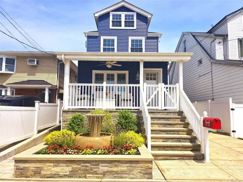 162-17 96th St, Howard Beach, NY 11414
