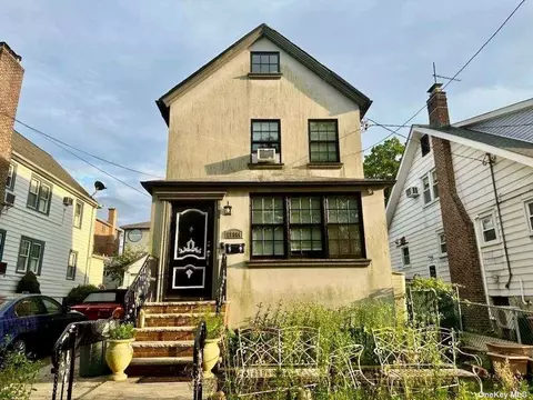 154-44 13th Ave, Whitestone, NY 11357