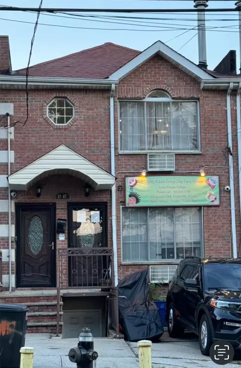 1747 Seward Ave, Bronx, NY 10473