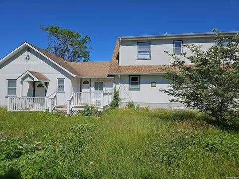 1165 Connetquot Ave, Central Islip, NY 11722