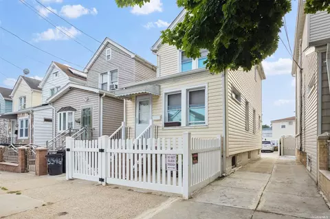 133-14 135th Pl, South Ozone Park, NY 11420