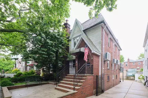 1744 E 32nd St, Brooklyn, NY 11234