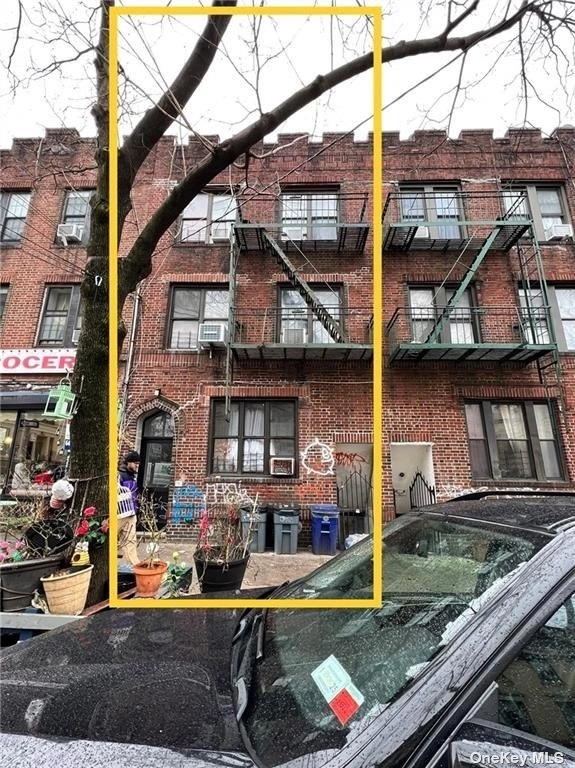 58 Saint Nicholas Ave