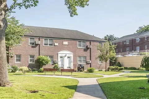 249-32 60th Ave #384, Little Neck, NY 11362