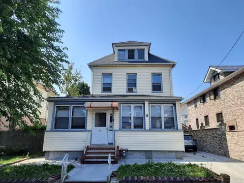 149-17 Delaware Ave, Flushing, NY 11355